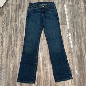 Q-BABY Wrangler bootcut jeans size 3/4 x 34